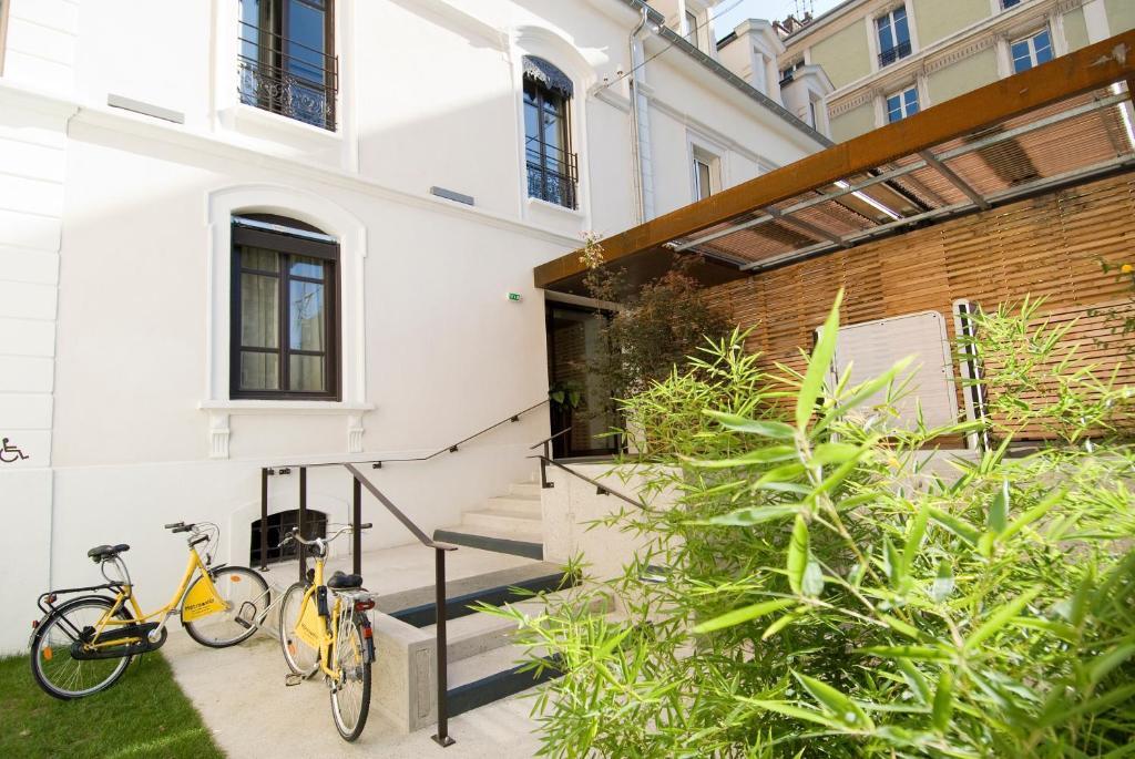 La Villa Grenoble Exterior photo